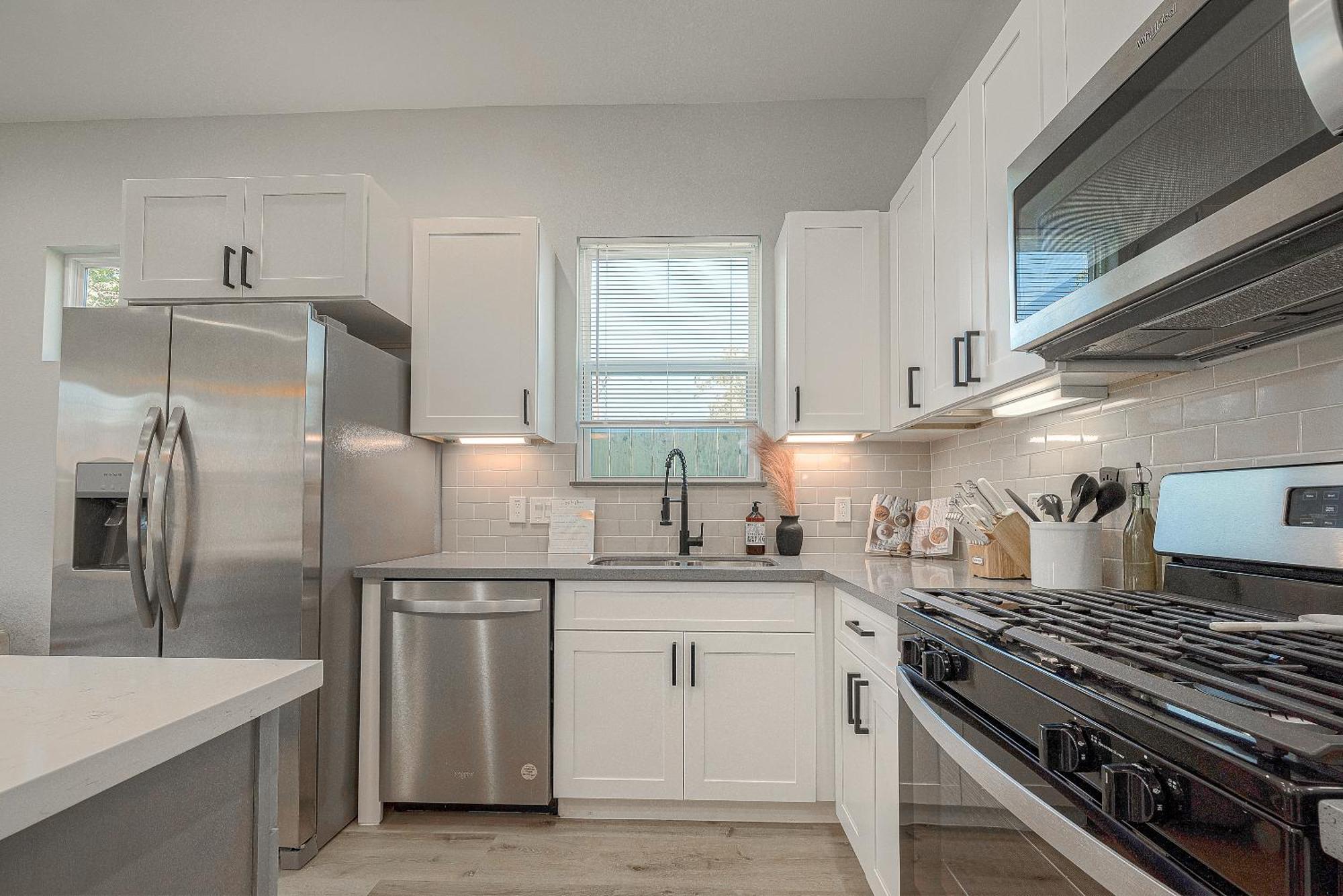 Modern Home Near Downtown With Fast Wifi, Bbq, Games & Ev Equipped! Х'юстон Екстер'єр фото