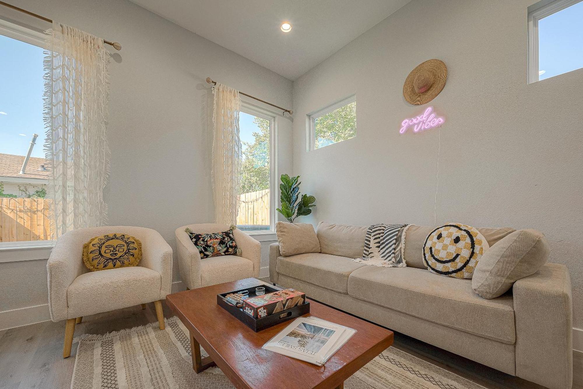 Modern Home Near Downtown With Fast Wifi, Bbq, Games & Ev Equipped! Х'юстон Екстер'єр фото